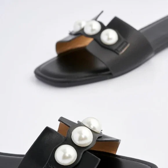✨LAST ONES✨Emma Black Pearl Detail Sliders Sandals - Picture 6 of 6